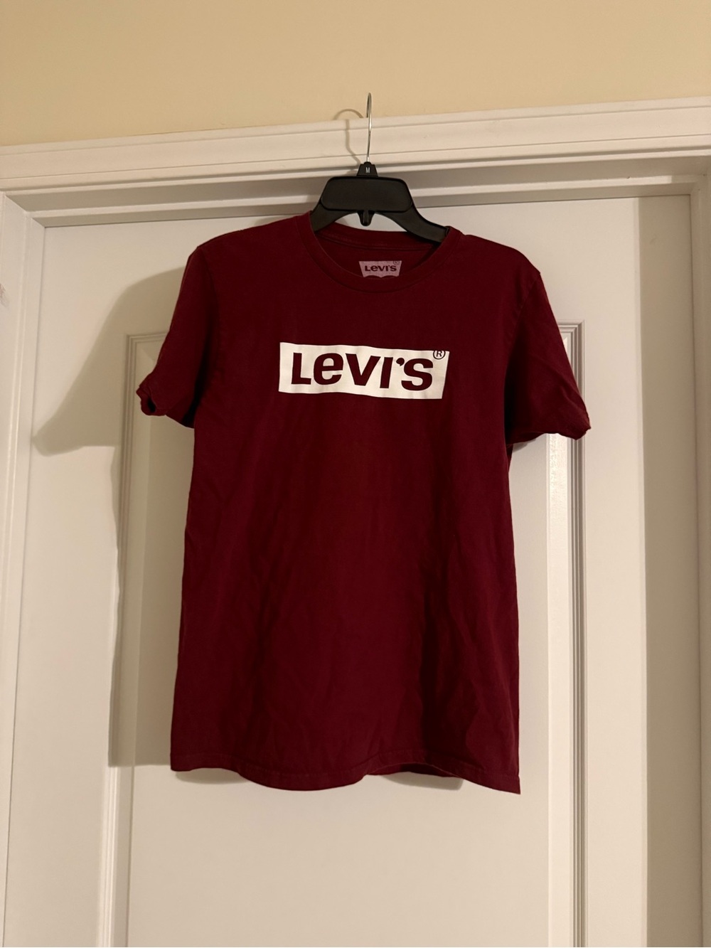 Levi's Maroon Short Sleeve Logo Tee